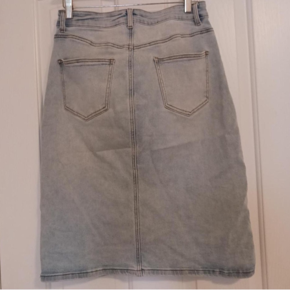 Modest Leah Main Street Except Blue Midi Denim Pencil Skirt Women’s size 6 - Picture 4 of 5